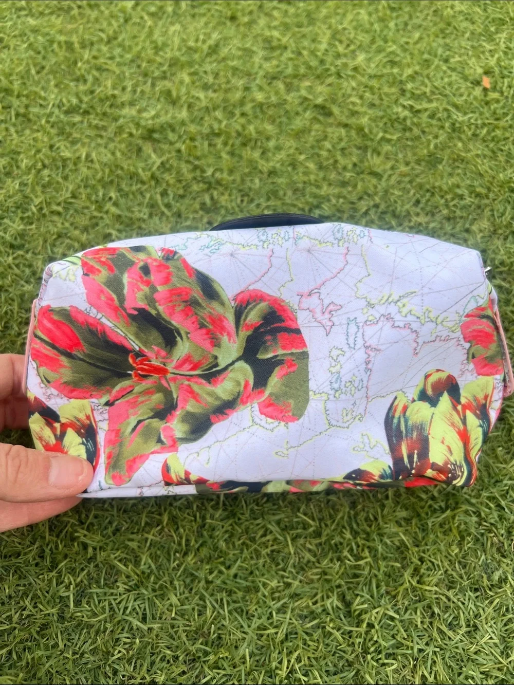Nylon amenity bag, British Airways first class